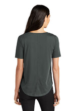 Load image into Gallery viewer, Mercer+Mettle™ Women’s Stretch Jersey Relaxed Scoop